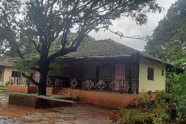 Hotelli Shree Pooja Krishi Paryatan