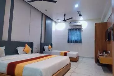 Hotel Mb Villa