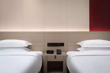 Hotelli Ramada By Wyndham Honghe Kaiyuan