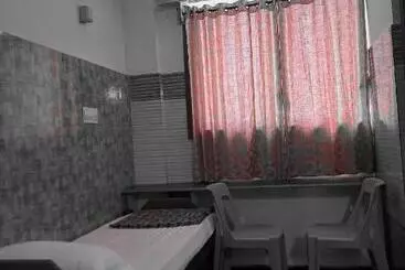 Hotel Sri Manjunatha Comforts