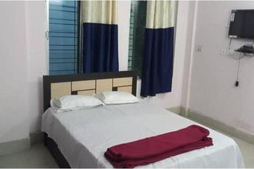 فندق Srinandini Comfort