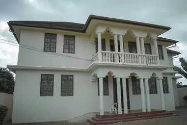 ベッドアンドブレックファースト Sulkhan Serviced Apartment