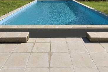 Chateau Mas De Pradie B&b Garden View Room