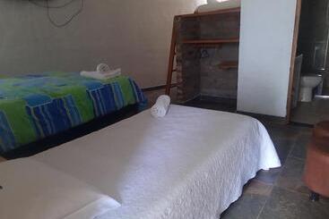 Hotel Entre Sombreros