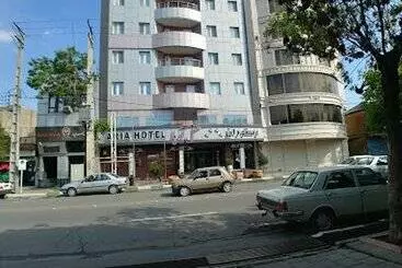 هتل Urmia Aria