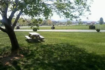 Motelli Blue Note Motor Inn