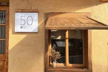 تختخواب و صبحانه Twilight Stone