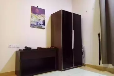 アパートホテル Hamsat Fajr Khamis Mushait