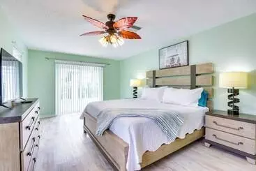 Mökkimajoitus 6 Mi To Beach, Beach Gear: Idyllic Bradenton Home