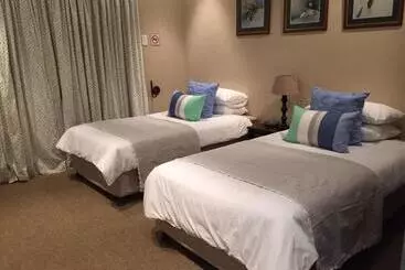 تختخواب و صبحانه Dunranch House