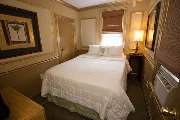 Bed & Breakfast Ocean View Inn