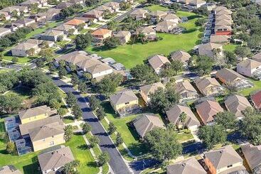 Сельский дом Emerald Island Resort, Private Pool, Games Rm #823