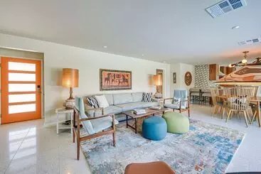 کلبه Luxe Palm Springs Home   2 Mi To Downtown!