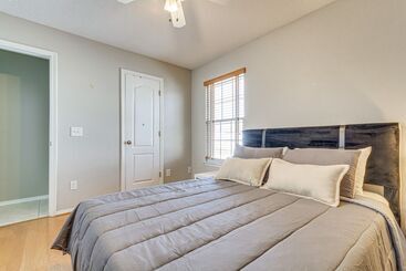 Hus på landet Pensacola Home W/ Private Hot Tub: 4 Mi To Beach!