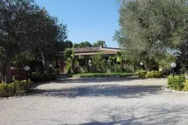 ペンション Angeli Nel Salento Country House