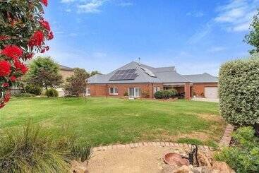 פנסיון Top Of Town