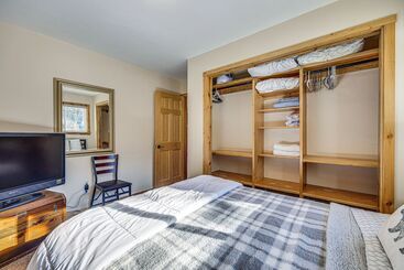 コテージ Pet Friendly Florissant Cabin W/ Fire Pit!