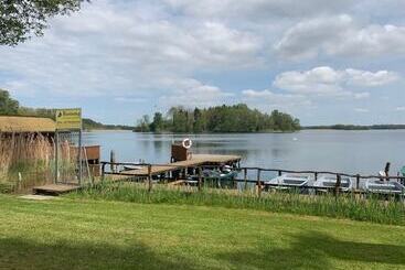 リゾートホテル Feriensiedlung Kiefernhain