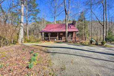 茅舍 Creekside Cabin In The Blue Ridge Mountains!