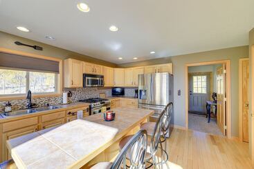 별장 Beautiful Jefferson Cabin: Fire Pit, Grill, Views!