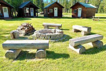 Triple G’s Resort   Geodome 9