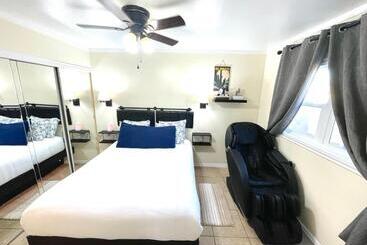 住宿加早餐  3mins.airport/fort Bliss Pet Friendly Washer/dryer
