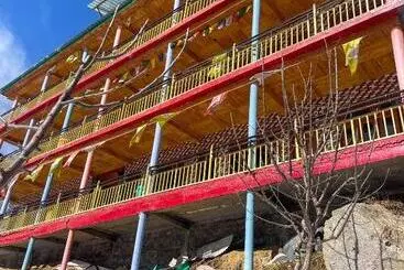 Pahadi Bliss Hostel ,tosh
