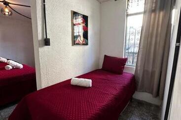 Pensió Casa Magnolia