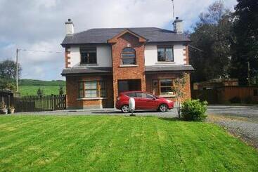 민박 Virginia House