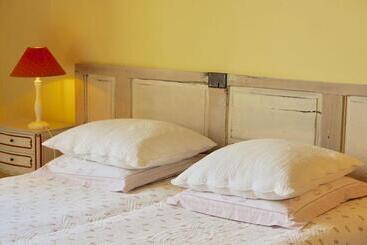 Bed and Breakfast La Rougeanne