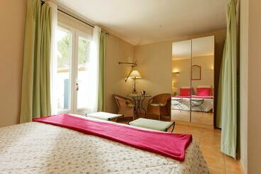 צימר Villa Des Cammaous