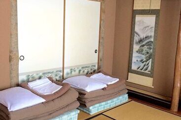 Hakodateyama Guest House   Hostel