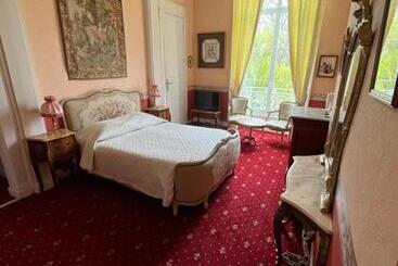 ホテル Chateau Des Chevaliers De Grand Tonne