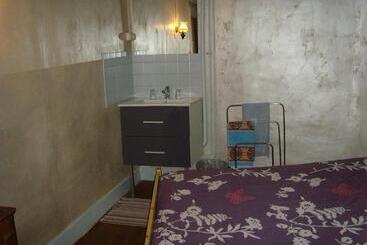 בית מלון כפרי Le Bravard