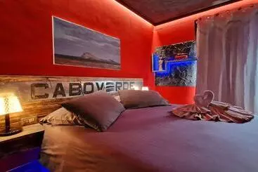 هتل Ocean Suites
