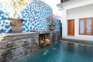פנסיון Ayodhya Guest House Uluwatu