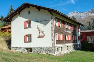 هتل آپارتمان Erlebacherhus