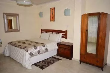 هتل Entabeni Lodge