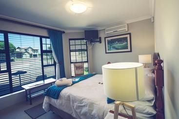 ホテル Escape To Beautiful Mossel Bay