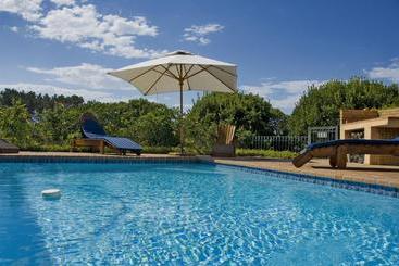 호텔 Escape To Beautiful Mossel Bay