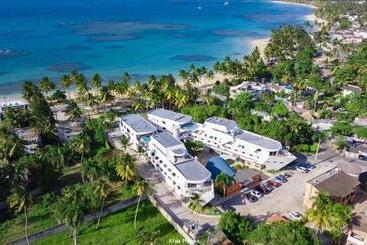 هتل Puerto Plaza Las Terrenas