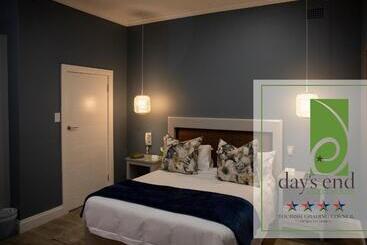 ペンション Day S End Guest House