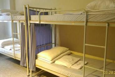 Taoyuan Ours Hostel @taoyuan Airport Tpe