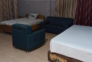 Pemicsa Hotel Accra