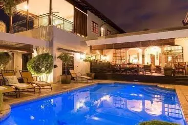 ペンション Five Burnham Guest House