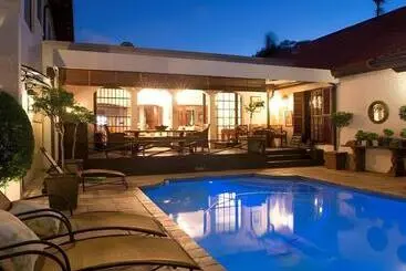 ペンション Five Burnham Guest House