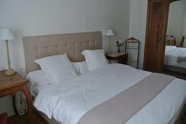 ベッドアンドブレックファースト Jardins En Ville