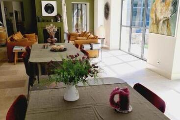 La Magnanerie De L'isle B&b