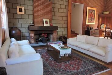 تختخواب و صبحانه La Casita De Coyoacán