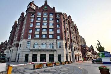 فندق Holiday Inn Express Langfang Park View, An Ihg